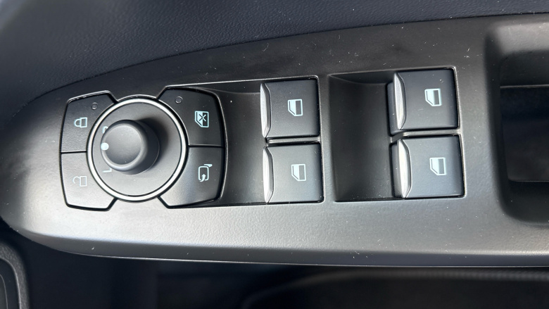 Ford Focus 1.0 EcoBoost Hybrid mHEV 155 Active X 5dr Auto Petrol Hatchback